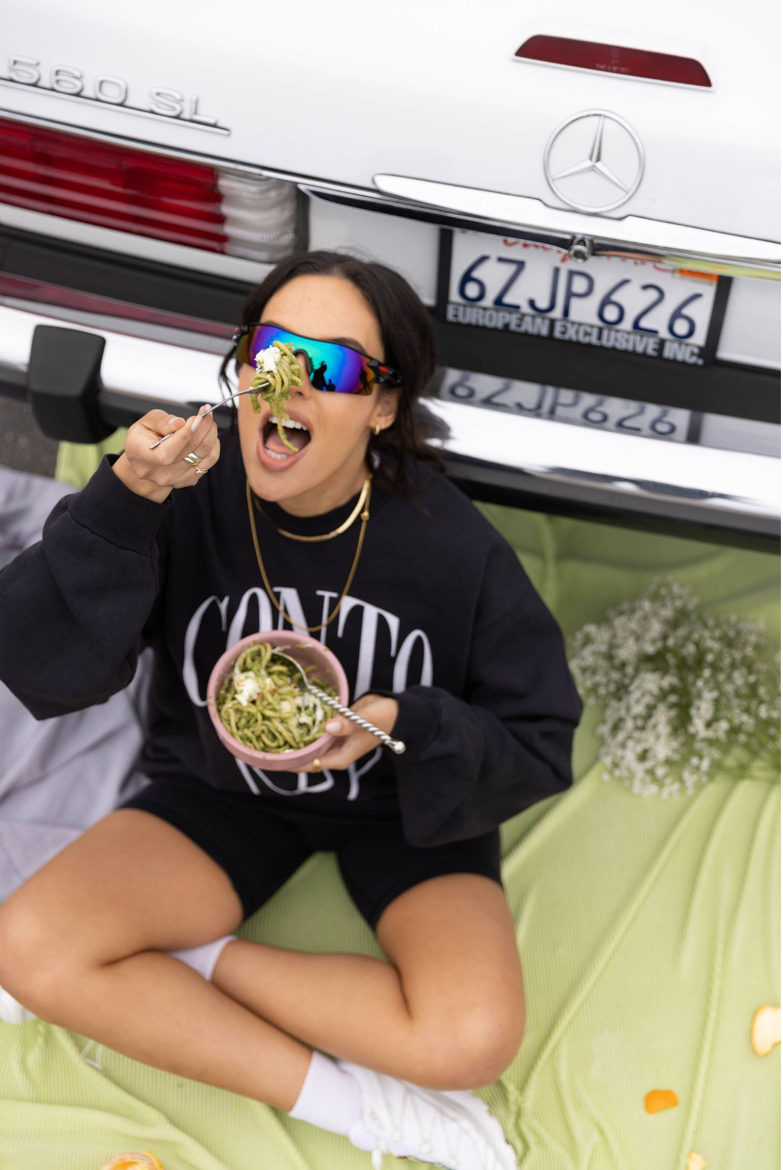 UNIVERSITY SWEATSHIRT